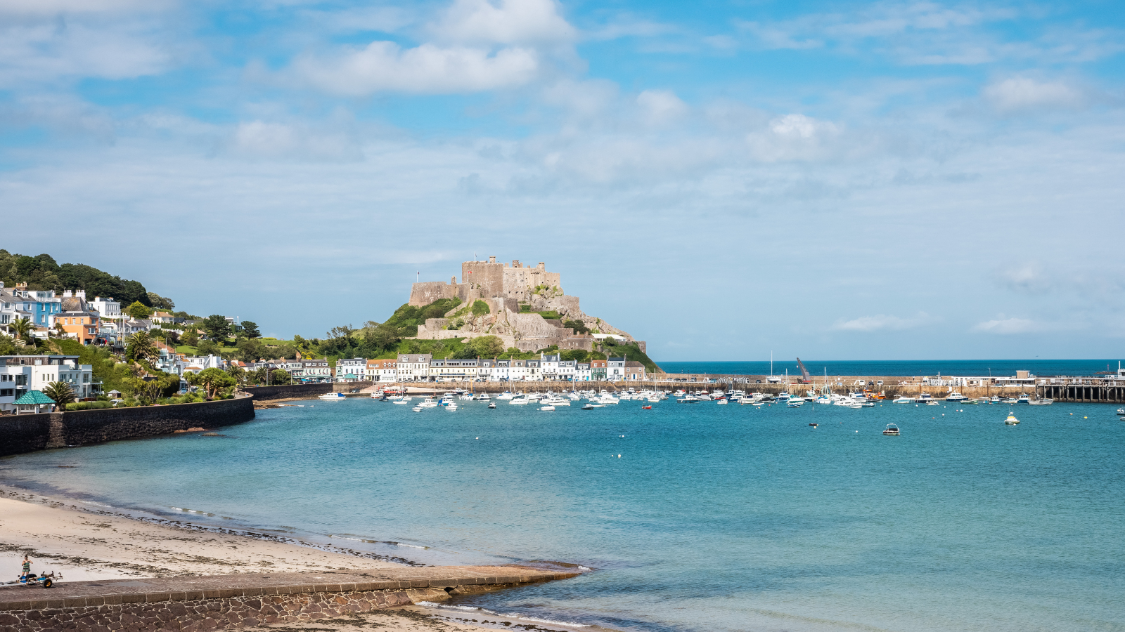 Mont-Orgueil.png Mont-Orgueil.png