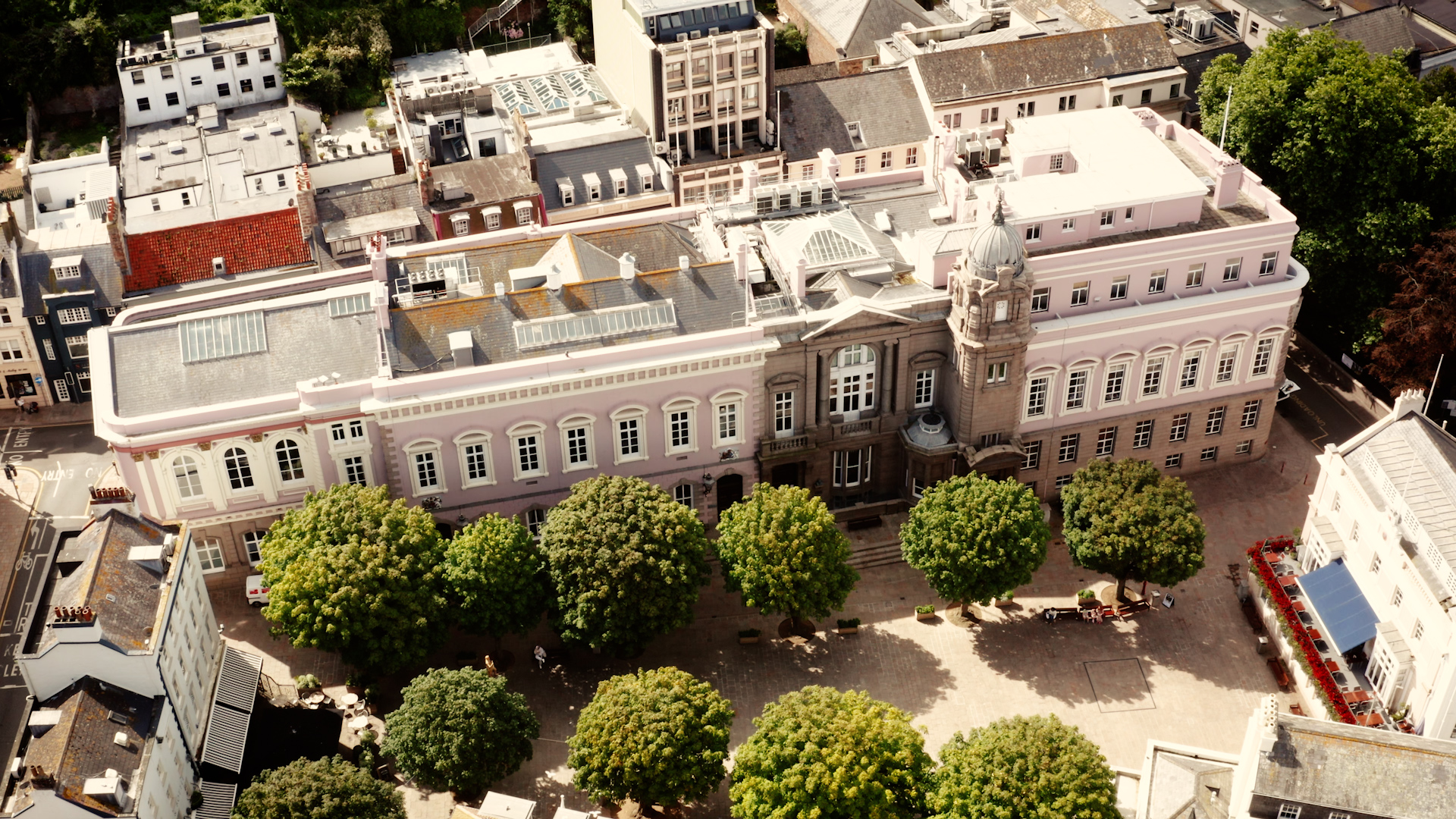 Royal Court and States Chamber (aerial view)
