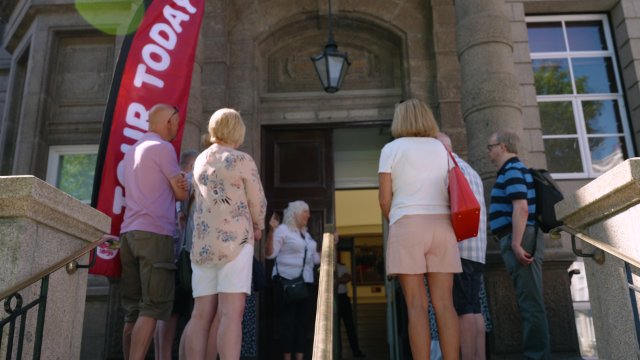 Public Tours